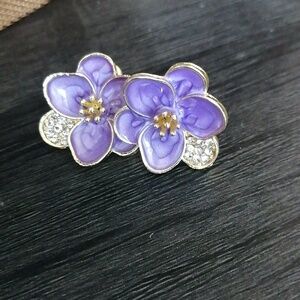 Purple enamel flower with gems